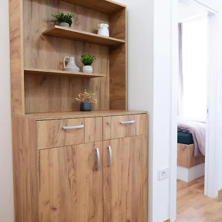 Art Apartments-free Parking-city Center Skopje