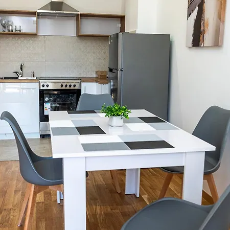 Art Apartments-free Parking-city Center Skopje