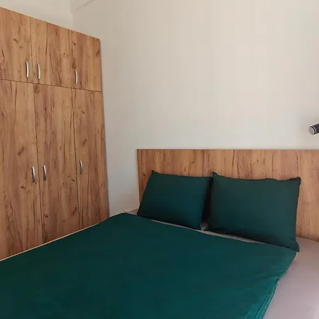 Art Apartments-free Parking-city Center Lägenhet *