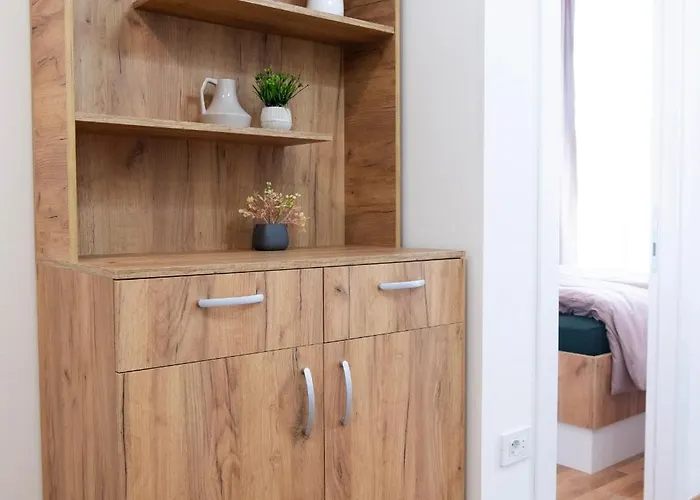 Home Art Apartments Free Parking City Center Skopje