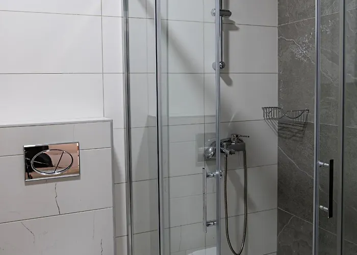 Home Art Apartments Free Parking City Center Skopje