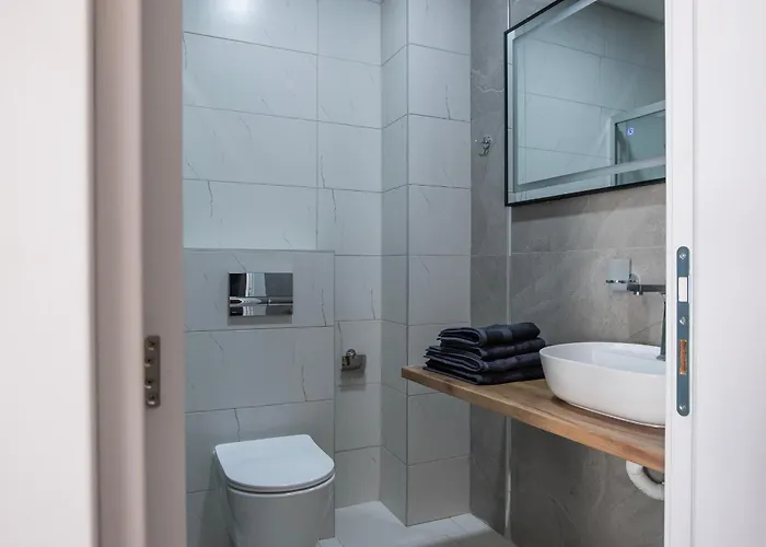 Home Art Apartments Free Parking City Center